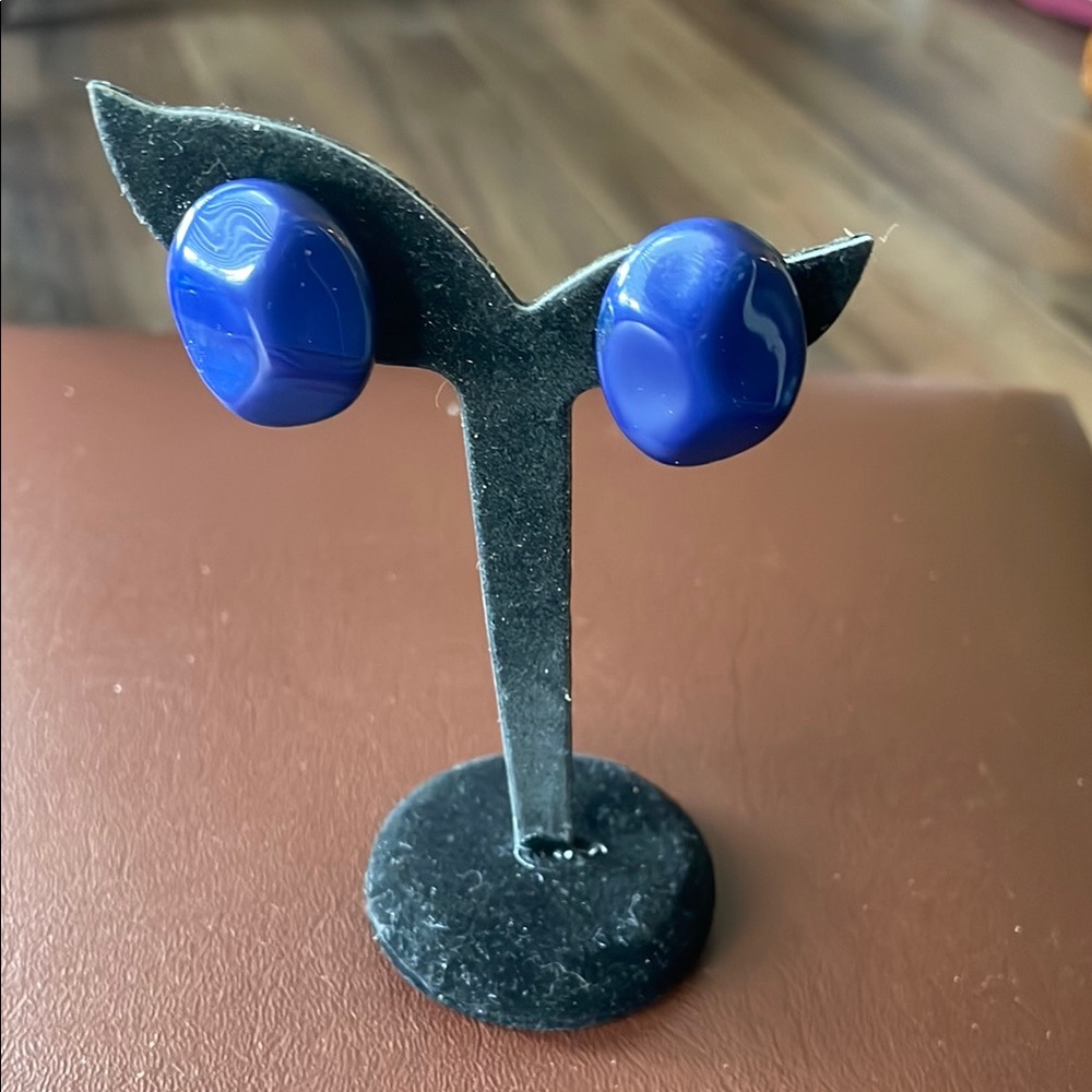 VTG Bold Blue Clip On Earrings